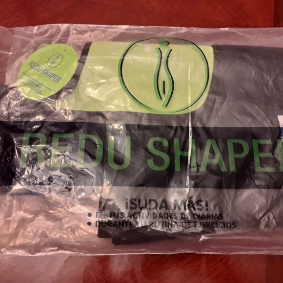 Shapewear (Redu) - Picture 2 of 2